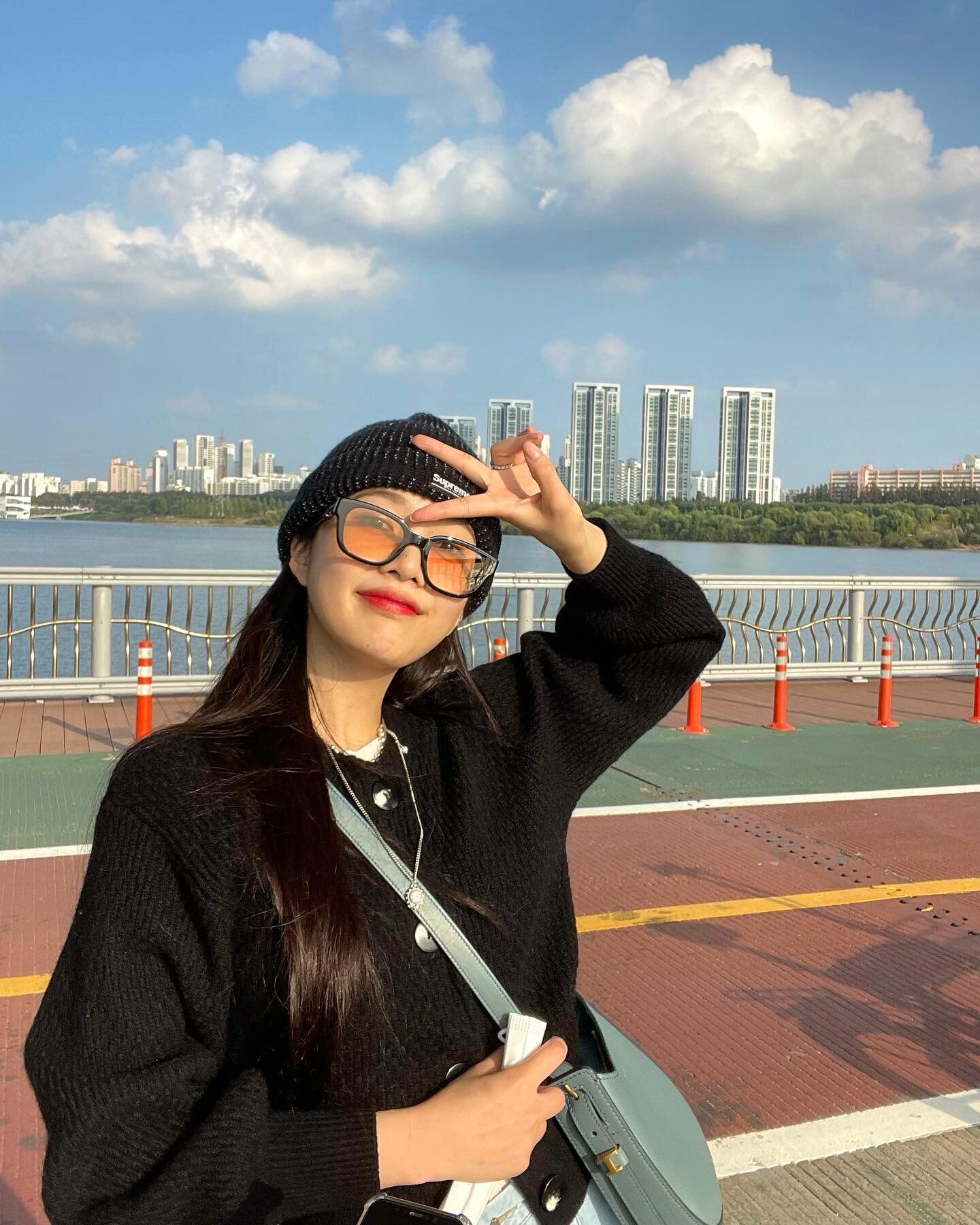 211101 Red Velvet Joy Instagram Update | kpopping
