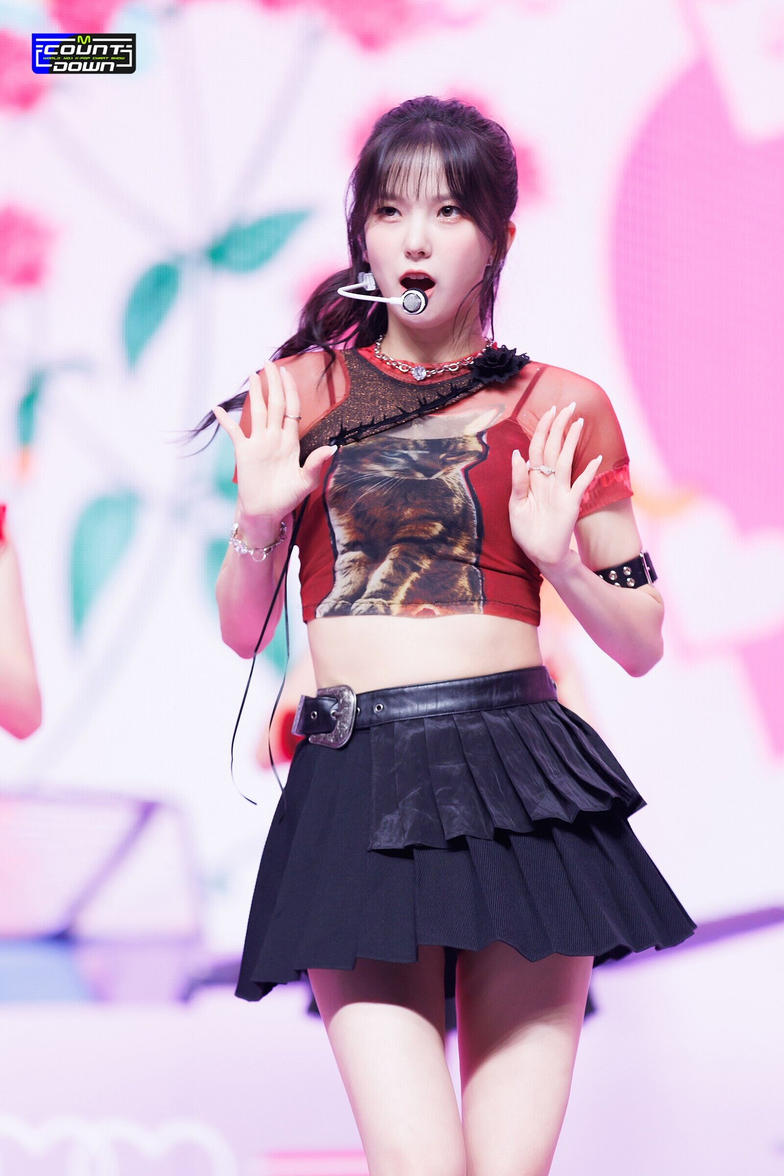 231012 Kep1er Yujin - 'Galileo' at M COUNTDOWN | kpopping