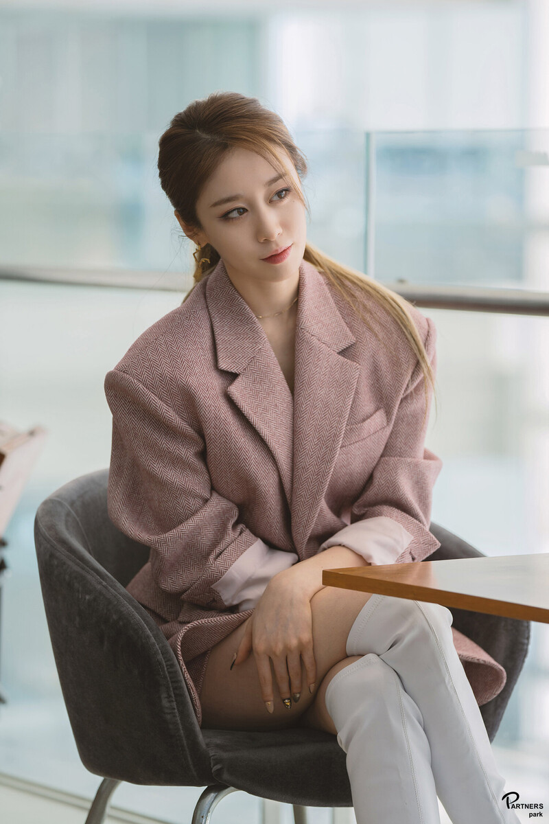 210521 Partners Park Naver Post - Jiyeon's  'Imitation' Ep. 2 Behind documents 25