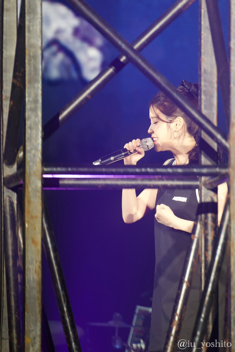 240707 IU - ‘H.E.R.’ World Tour in Osaka Day 2 documents 6