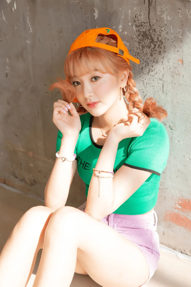 Eunbi_BLUEMOON_Entertainment_profile_picture_2.png