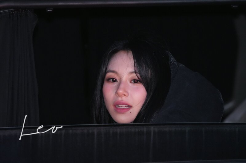 240301 TWICE Chaeyoung - Music Bank Commute documents 3
