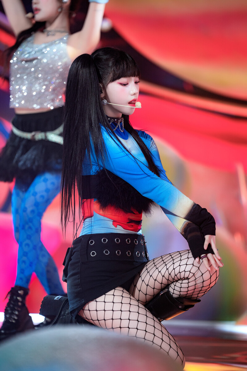 240519 aespa Karina - 'Supernova' at Inkigayo documents 9