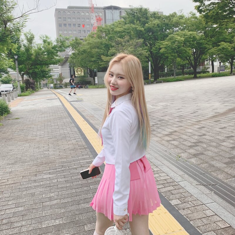 190719 Lucy Twitter updates documents 11