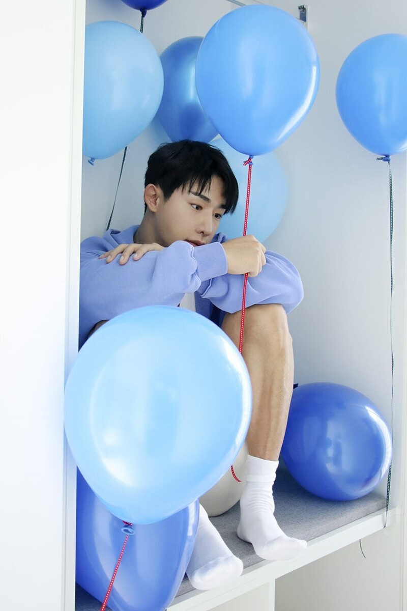 210914 WONHO "Blue Letter" Jacket Shooting Behind by Genie documents 5