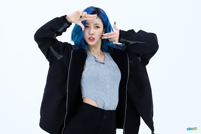 231128 MBC Naver Post - Dreamcatcher Yoohyeon - Weekly Idol On-site Photos documents 8