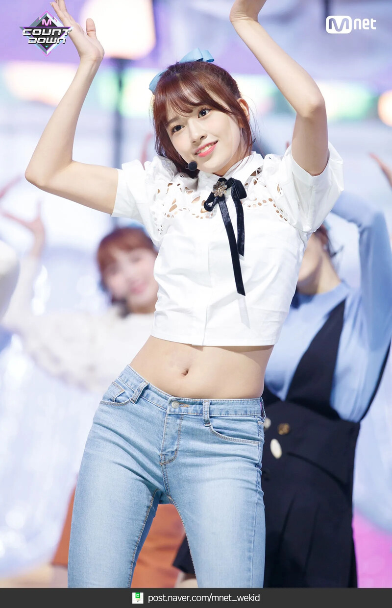 IZONE_O_My_32.jpg