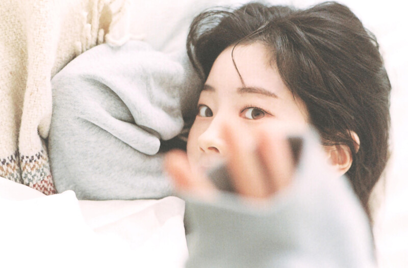 Yes, I am Dahyun Photobook (Scans) documents 29