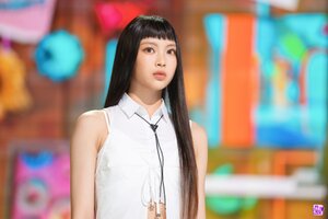 220828 NewJeans Hyein 'Hurt' at Inkigayo
