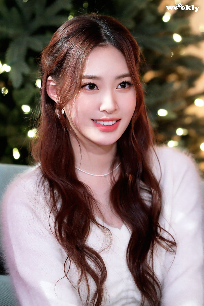 211231 IST Naver Post - Weeekly Christmas Carol Behind documents 10