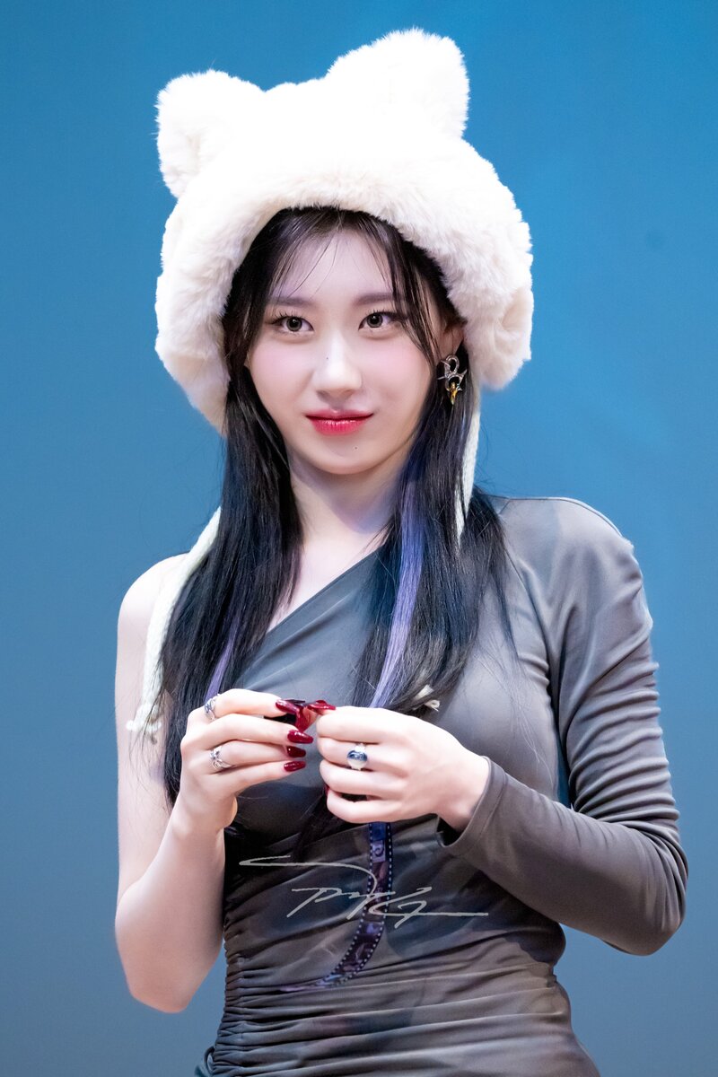 240119 ITZY Chaeryeong - SOUNDWAVE Fansign Event documents 7