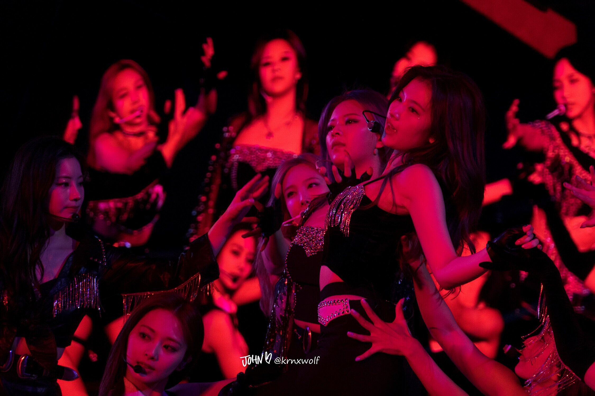 220514 TWICE - 4th World Tour 'Ⅲ' Encore in Los Angeles Day 1