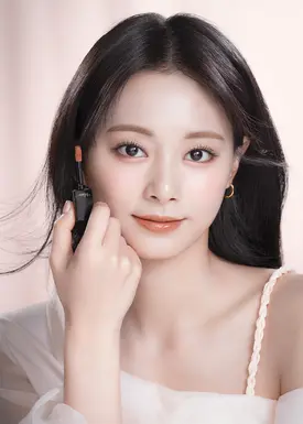 TWICE Tzuyu for Visée - ‘Oil Glow' Autumn 2024