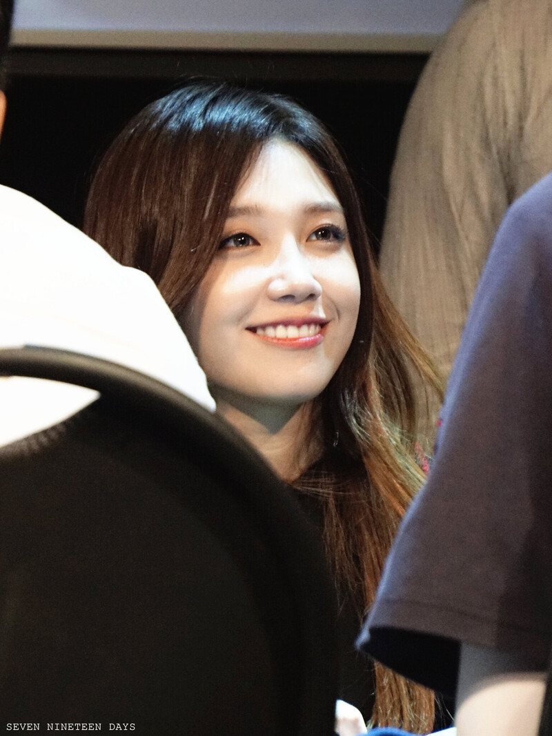 160929 Apink EUNJI at fansign event documents 10