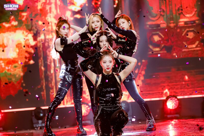 210512 ITZY 'Mafia in the morning' at Show Champion documents 1