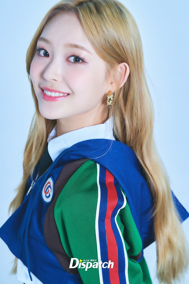 220525 LIGHTSUM Yujeong - "Into The Light" Promotion Photoshoot by Dispatch documents 1