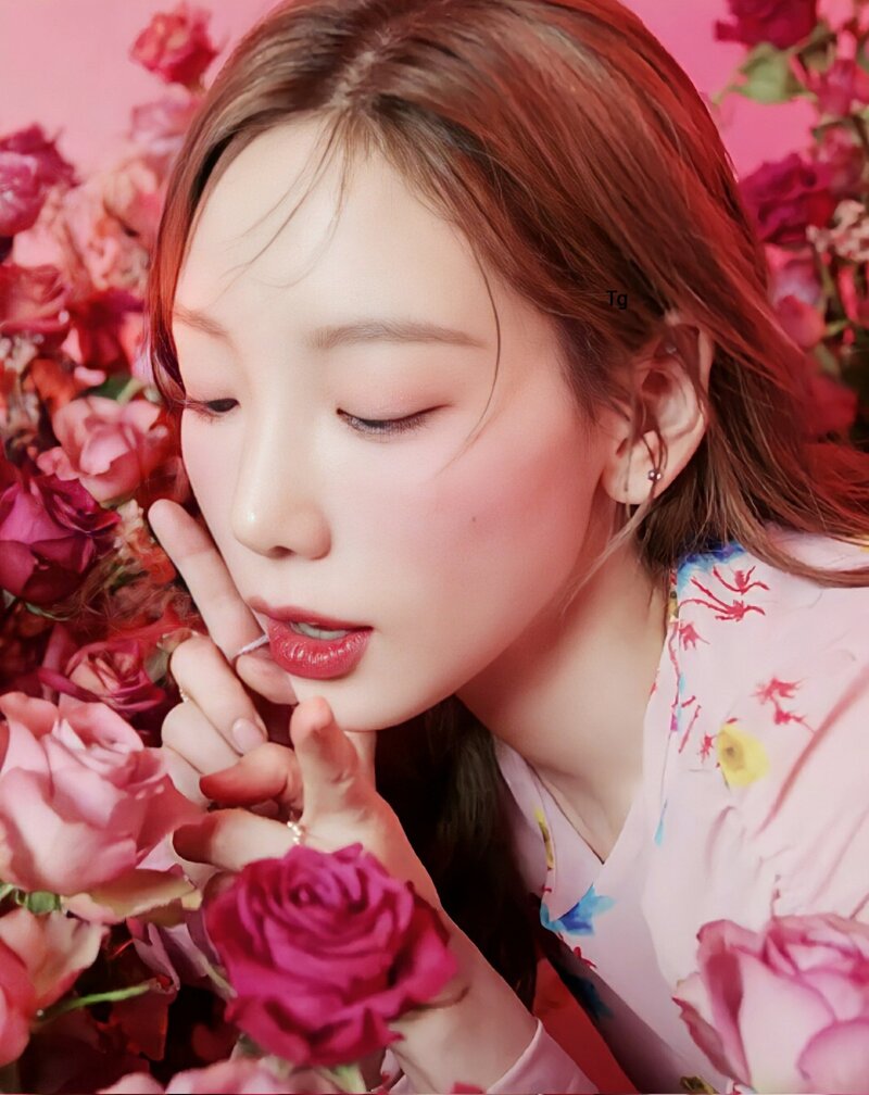 Taeyeon for Benefit Cosmetics April 2022 Campaign Shoot documents 11