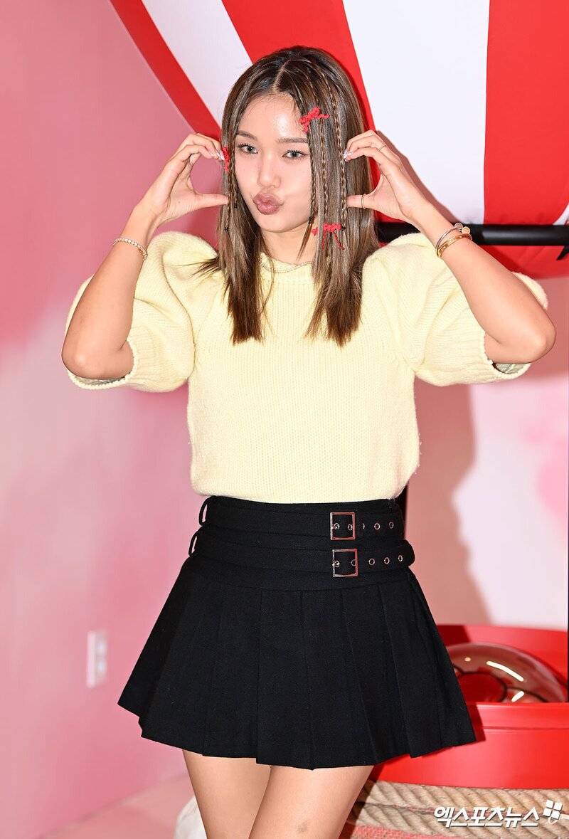 231124 Oh My Girl Mimi - Maltesers Pop-up Store Event documents 11