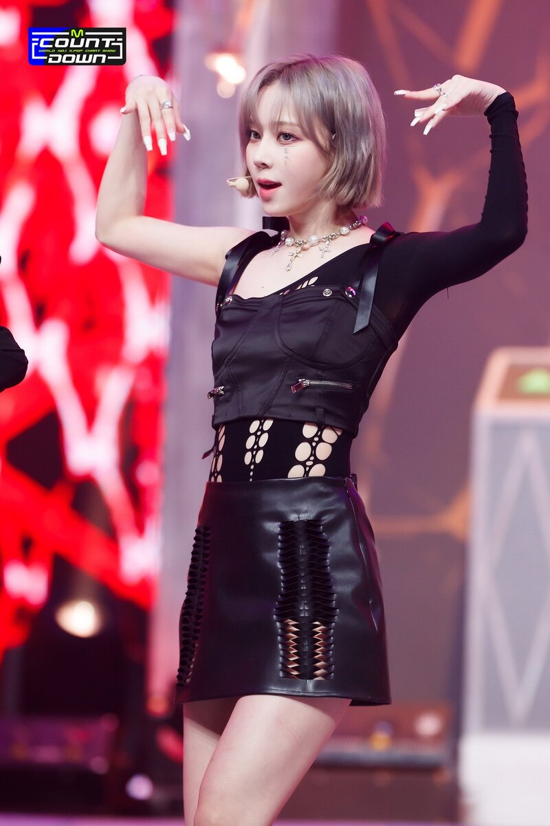220714 aespa - 'Girls' at M Countdown documents 5