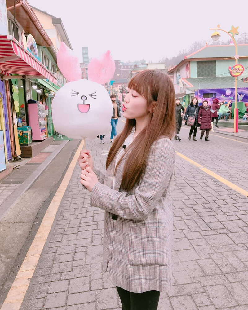 180304 Rachel Instagram Update documents 1