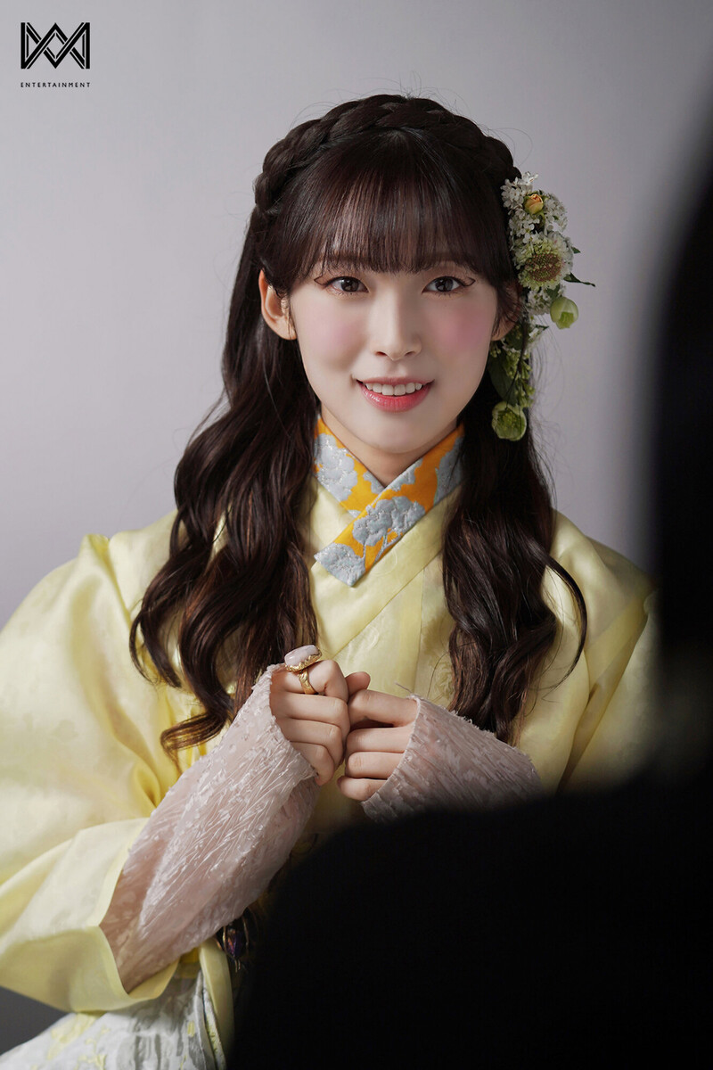 220705 WM Naver - OH MY GIRL Arin - 'Alchemy of Souls' Poster Shoot documents 4