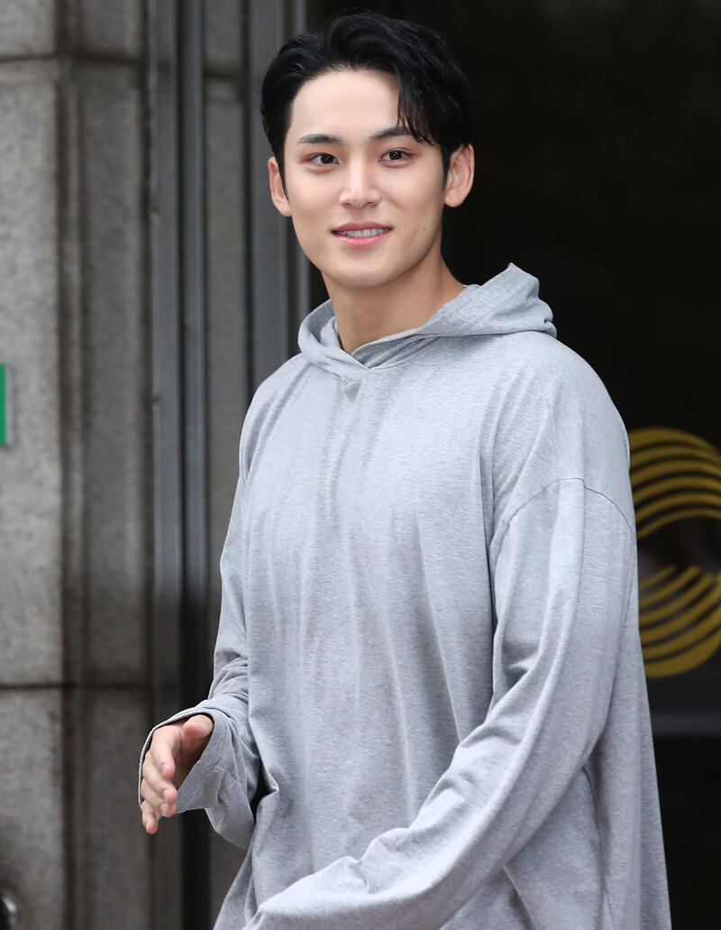 241018 Seventeen Mingyu at KBS Music Bank documents 2