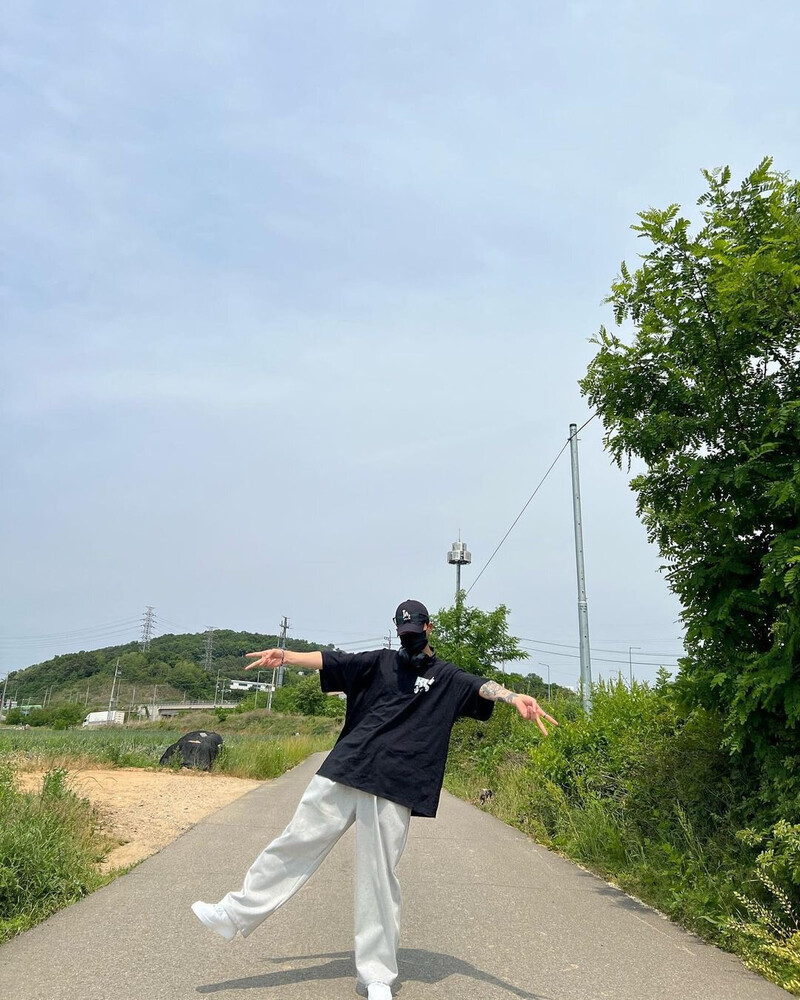 220525 Gon Instagram Update documents 1