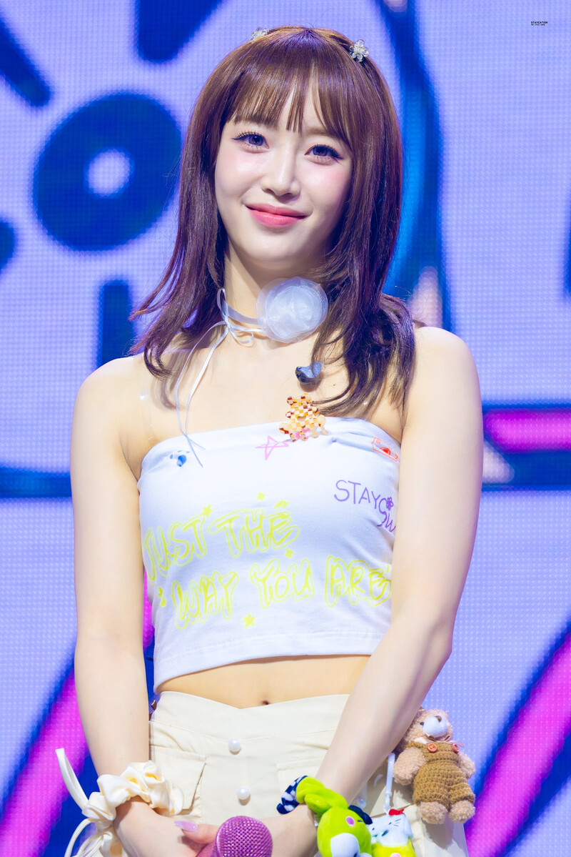 240901 STAYC Sumin - 2024 Fanmeeting 'STAYC Movie Club' Day 2 documents 6