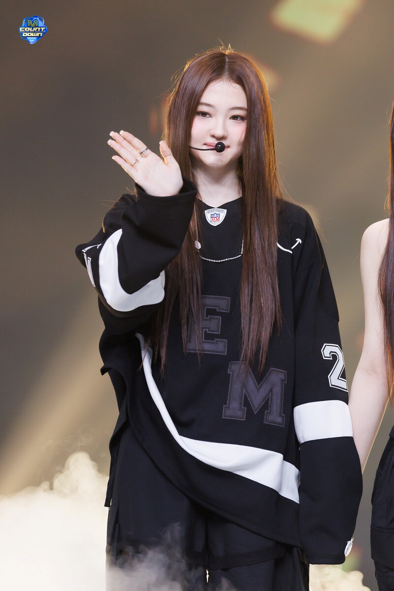 241003 MEOVV ELLA - 'MEOW' at M COUNTDOWN documents 5