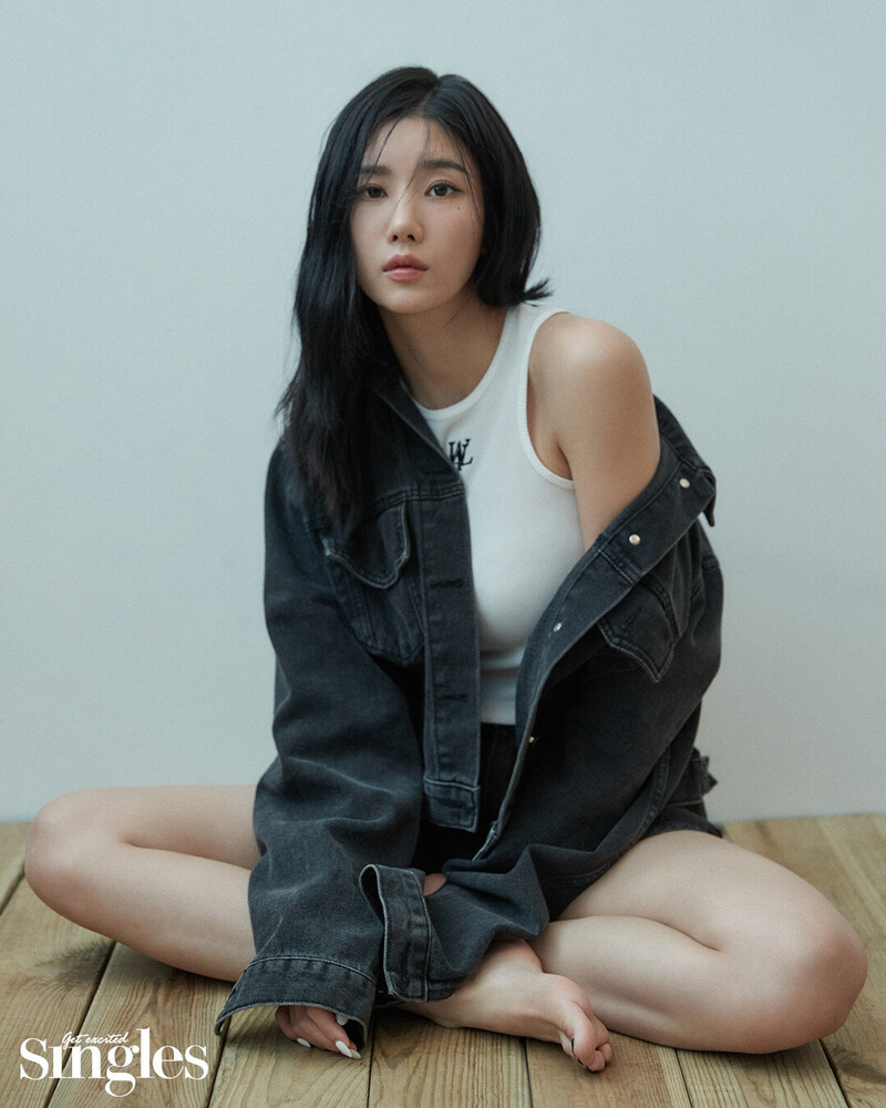 KWON EUN BI for Singles Magazine September 2023 Issue documents 1