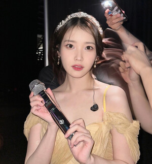 240722 IU Instagram Update