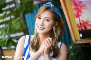 Apink's Hayoung "Don't Make Me Laugh" music video shoot by Naver x Dispatch