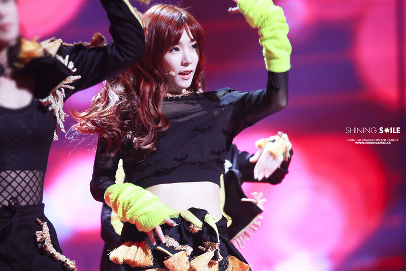 131029 Girls' Generation Tiffany at KBS Open Concert documents 7