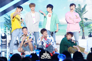 ‪BTOB - Show! Music Core Official Photo‬