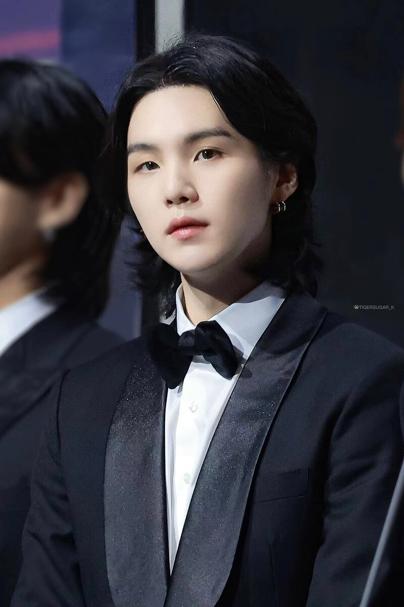 221008 BTS Suga at The Fact Music Awards 2022 documents 8