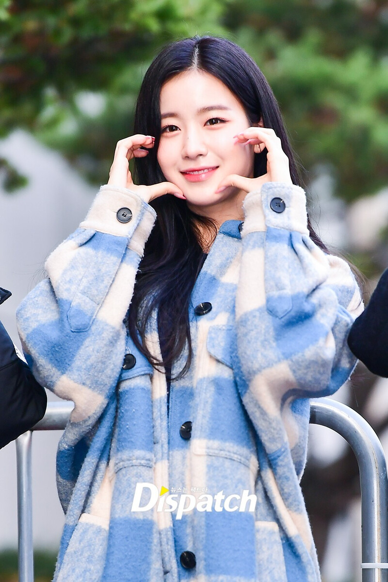 221125 WOOAH WOOYEON - Music Bank Commute documents 3