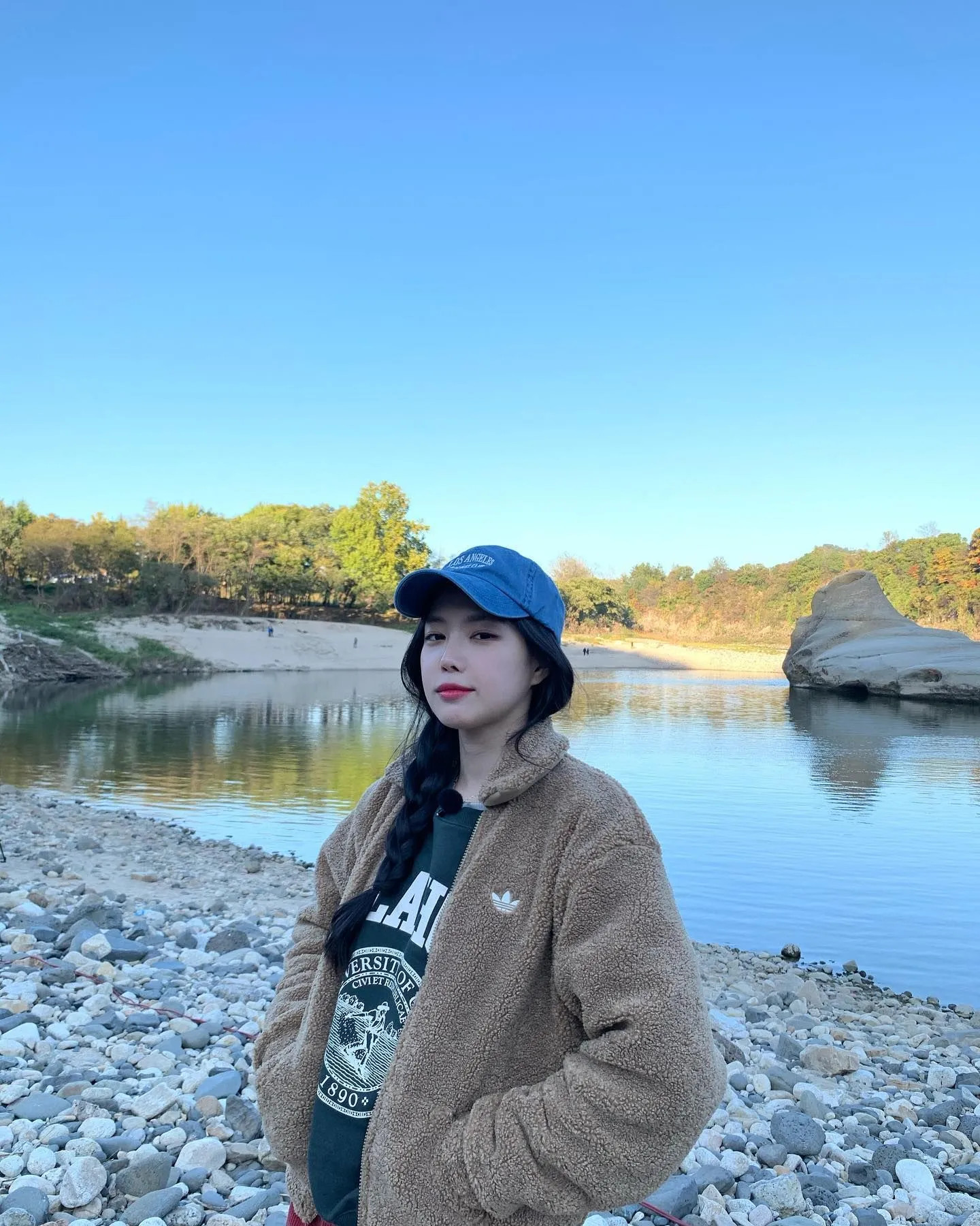 November 20, 2020 Apink Naeun Instagram Update | Kpopping
