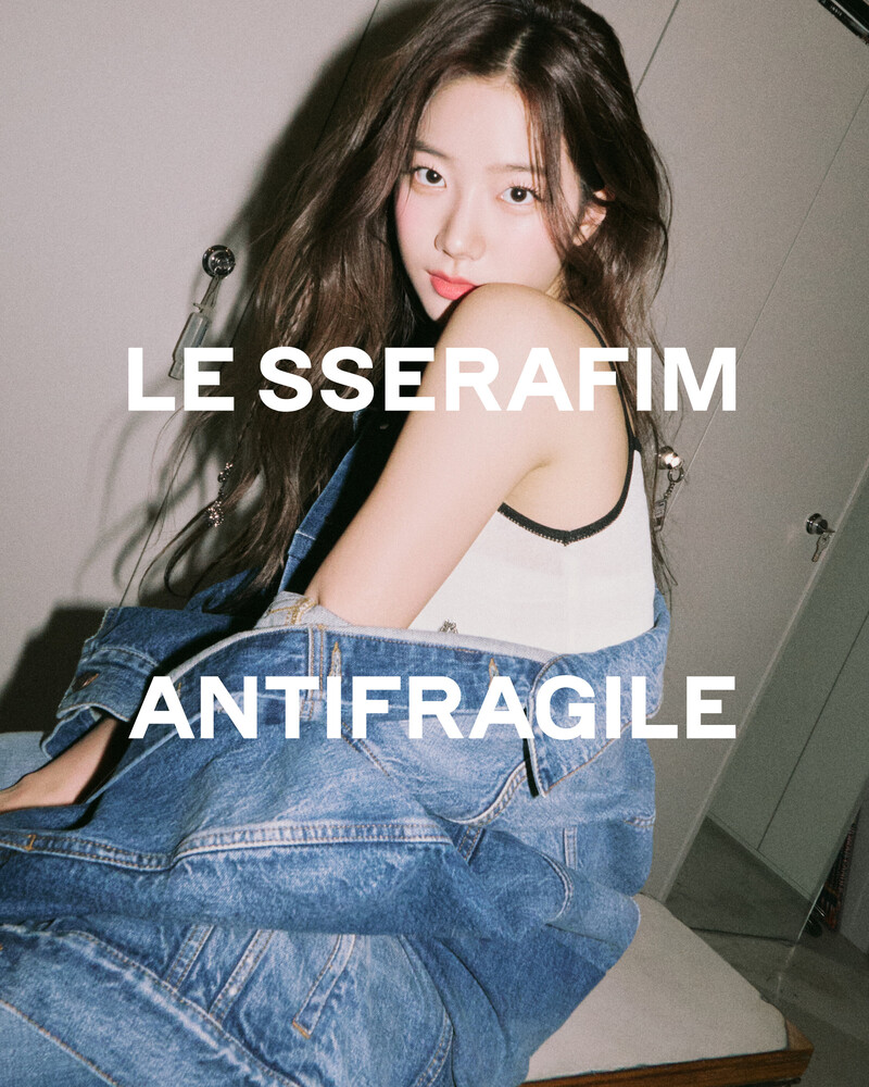 LE SSERAFIM - 2nd Mini Album 'ANTIFRAGILE' Concept Teasers documents 12