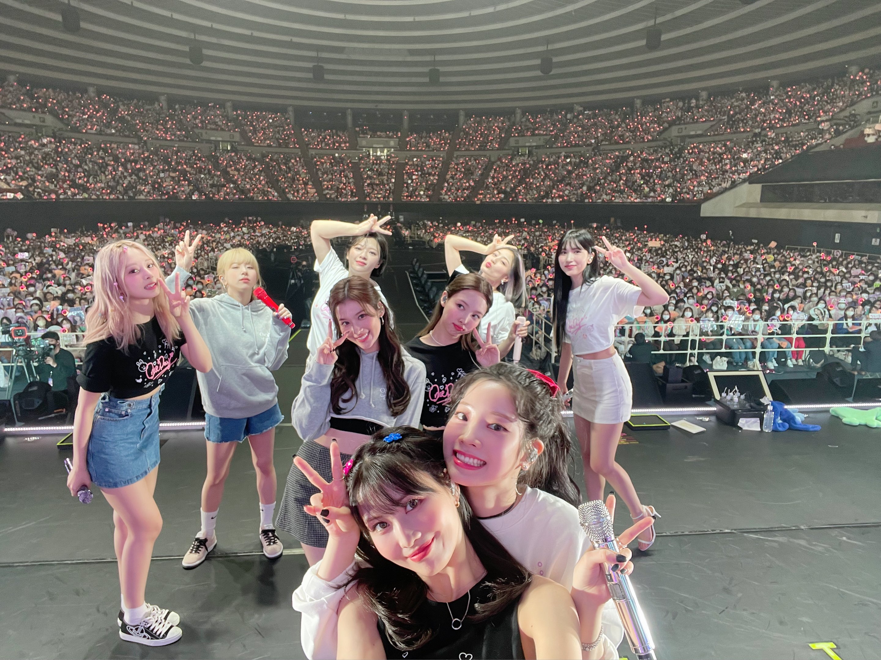 221008 TWICE Japan Twitter Update | kpopping