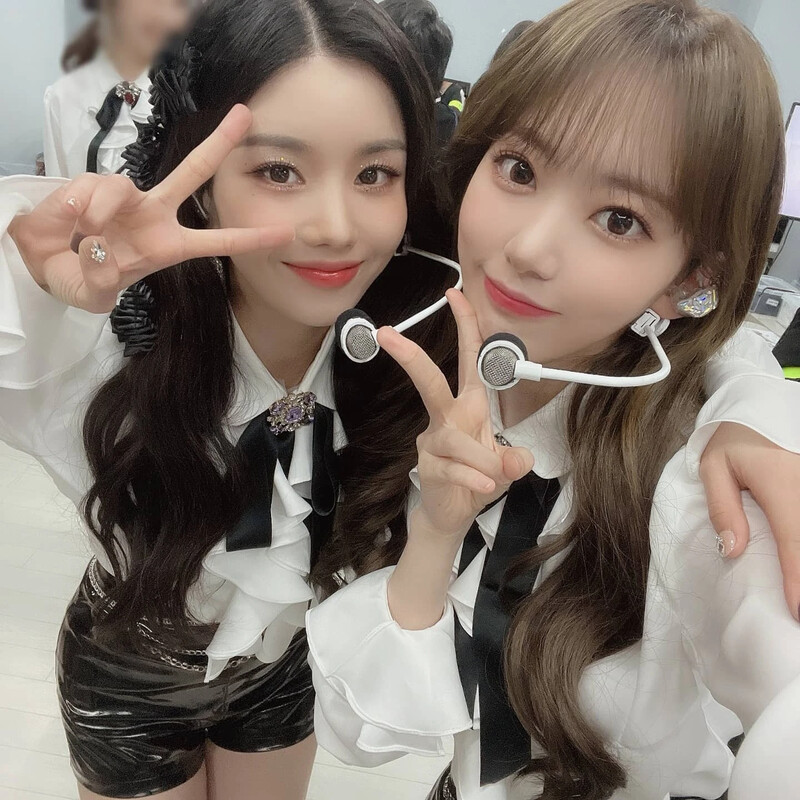 210315 IZ*ONE SNS Update documents 16