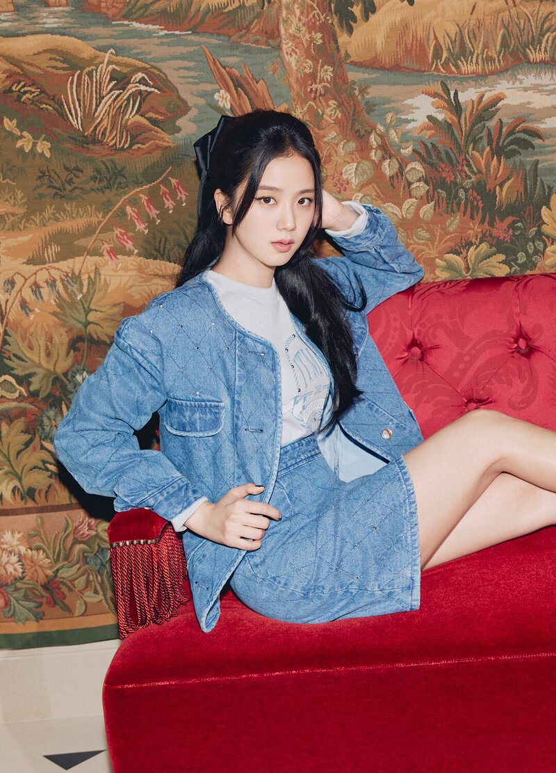 BLACKPINK's Jisoo for IT MICHAA 2021 Fall Campaign 'Time To Find Me' Collection documents 5