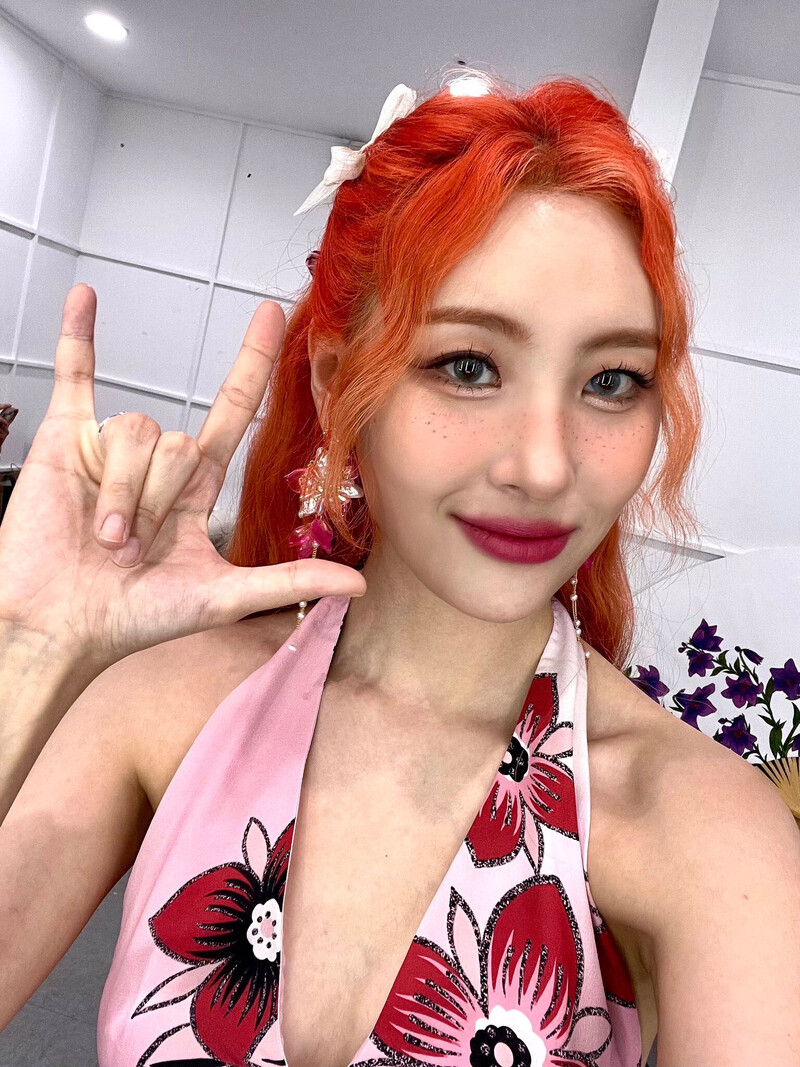 220708 Sunmi Twitter Update documents 1