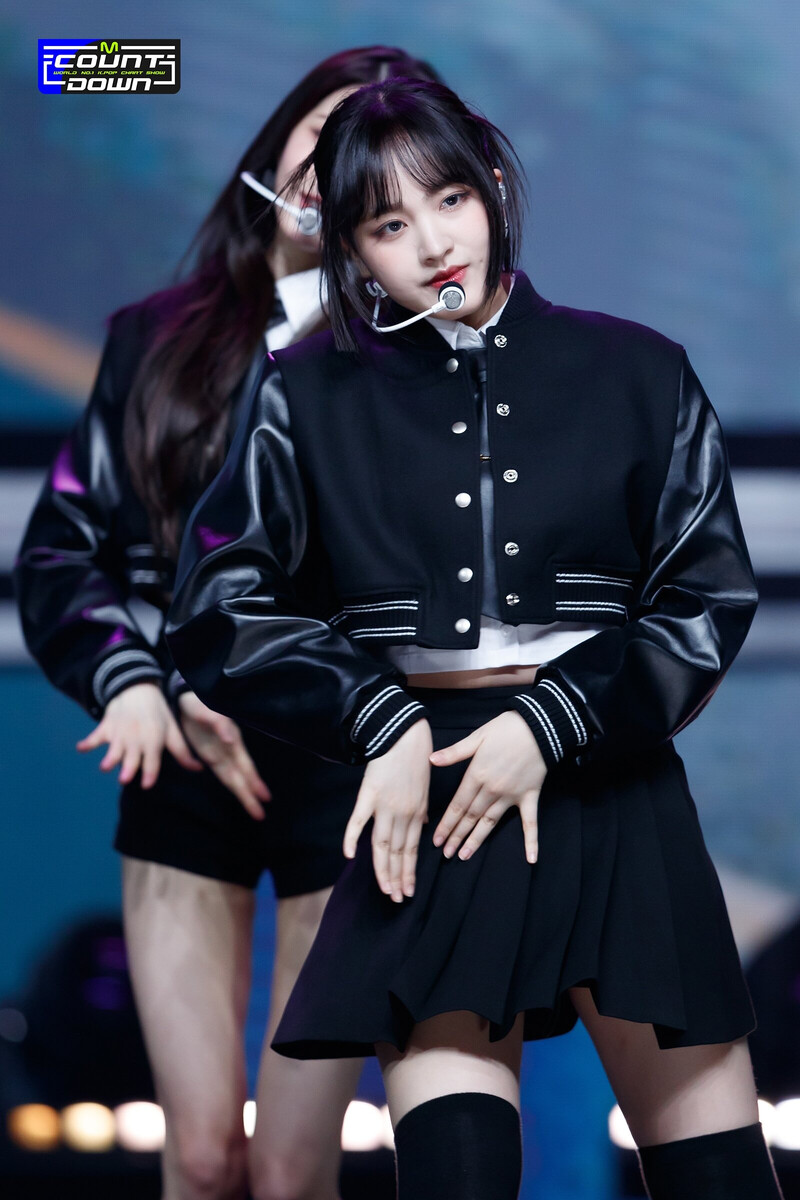 230420 IVE Liz 'I AM' at M Countdown documents 1