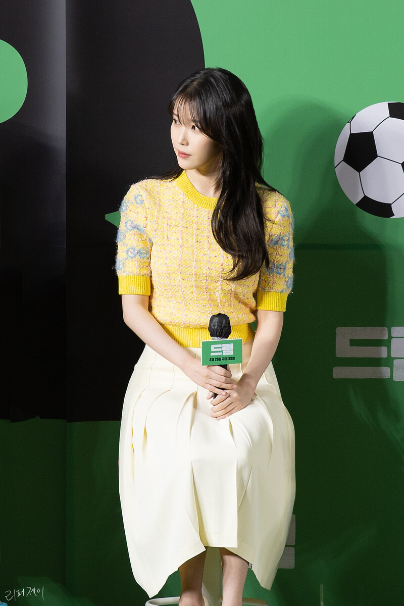 230424 IU- 'DREAM' VIP Premiere Event at Seoul documents 14