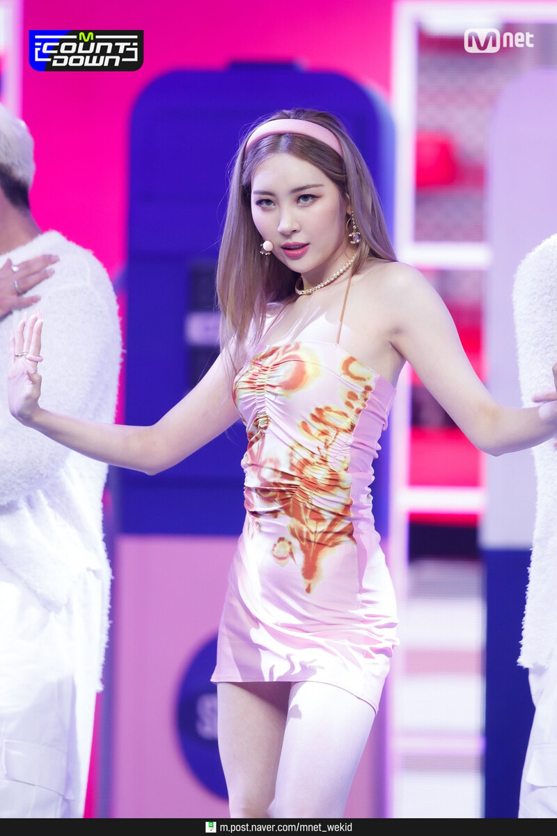 210812 Sunmi - 'SUNNY' + "You can't sit with us' at M Countdown documents 1