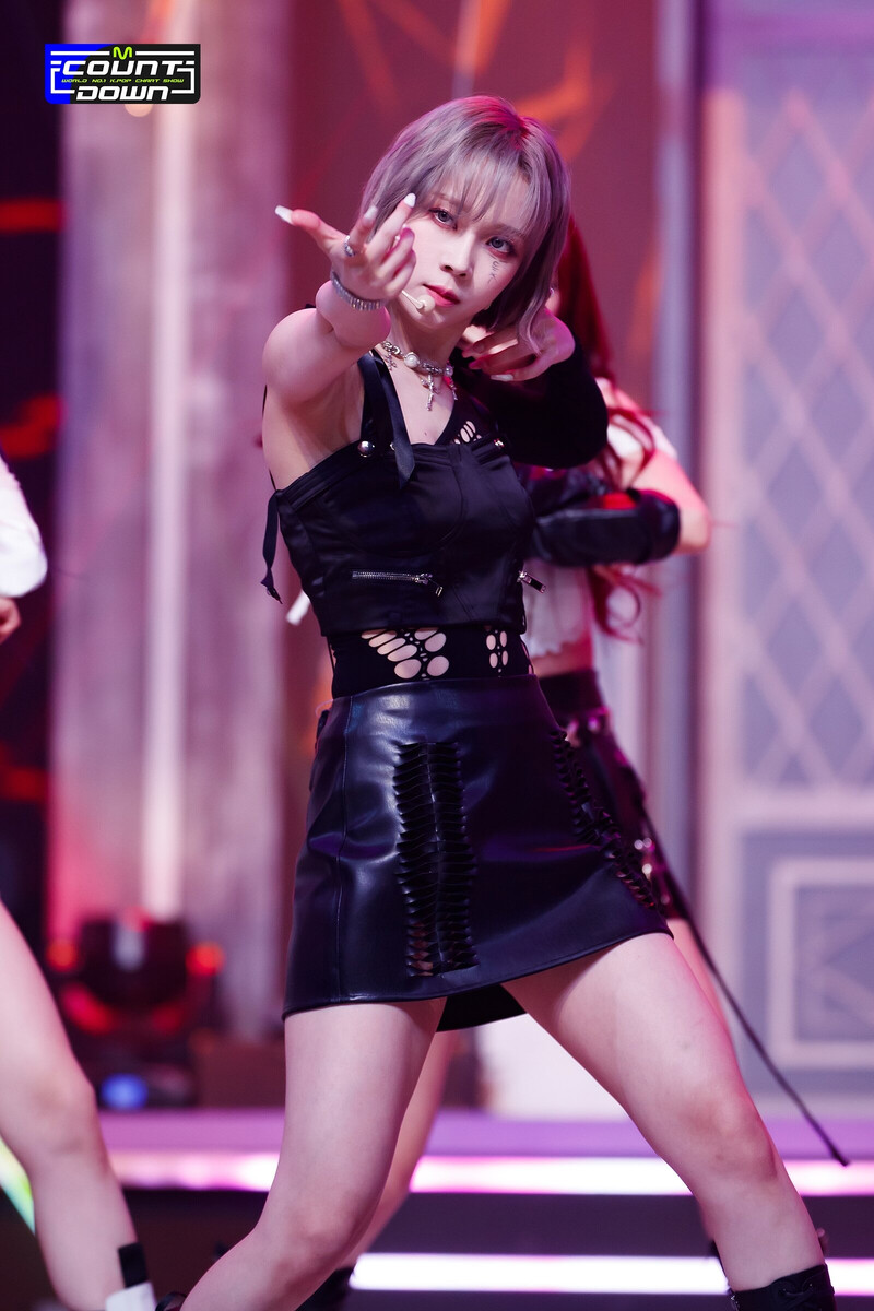 220714 aespa - 'Girls' at M Countdown documents 12