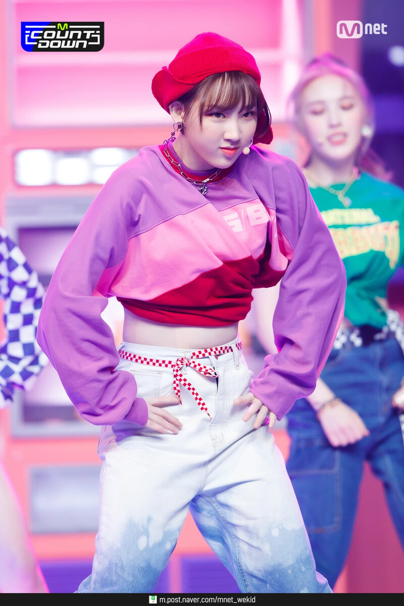 210318 Weeekly - 'After School' at M Countdown documents 15