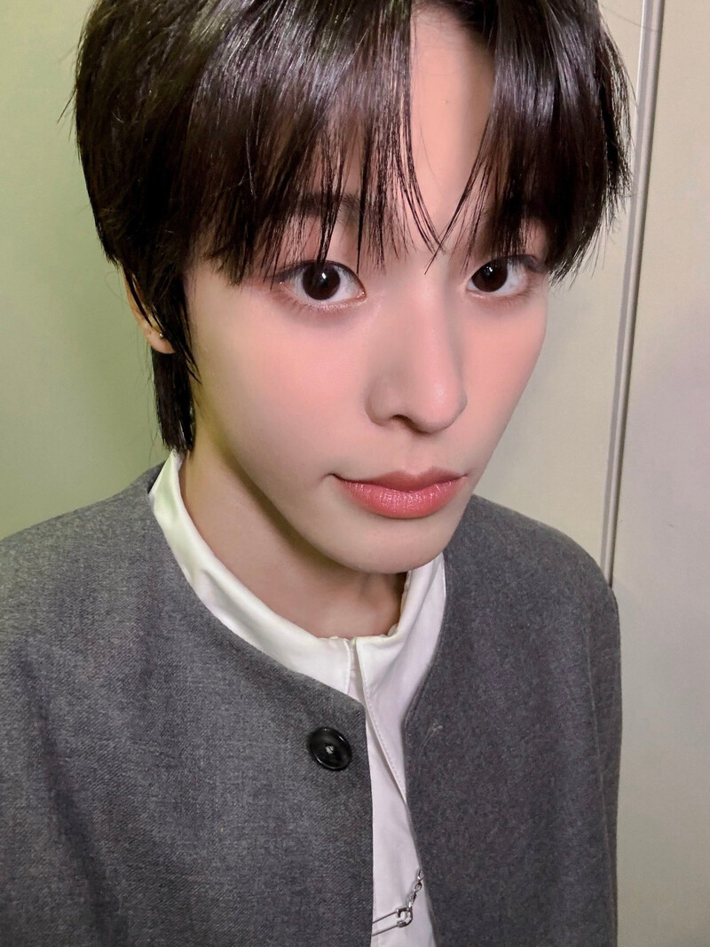 240307 NCT WISH Twitter update - RIKU documents 1