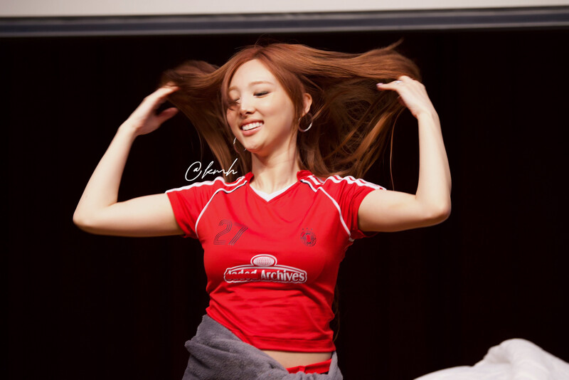 240623 TWICE Nayeon - JYP Shop Fansign documents 15