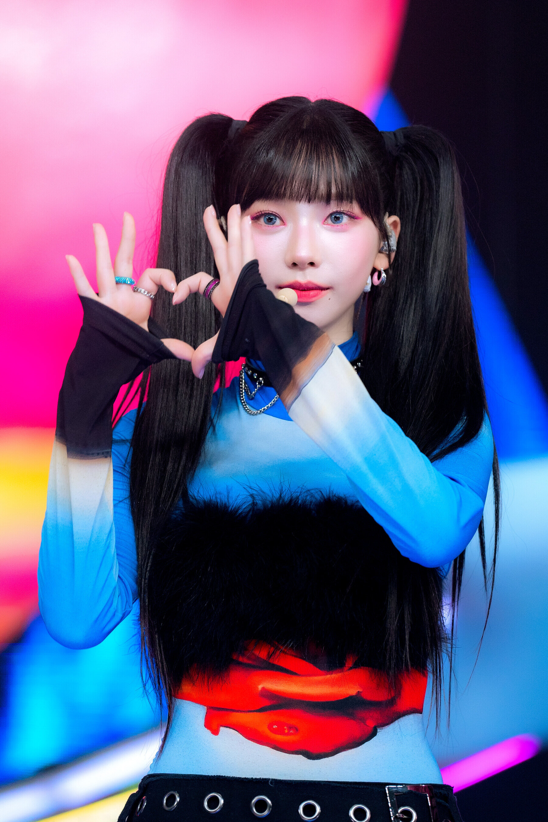 240519 aespa Karina - 'Supernova' at Inkigayo | kpopping